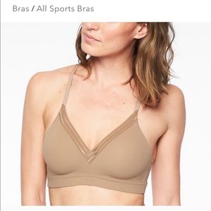 ATHLETA EVERYDAY BRA In POWERVITA